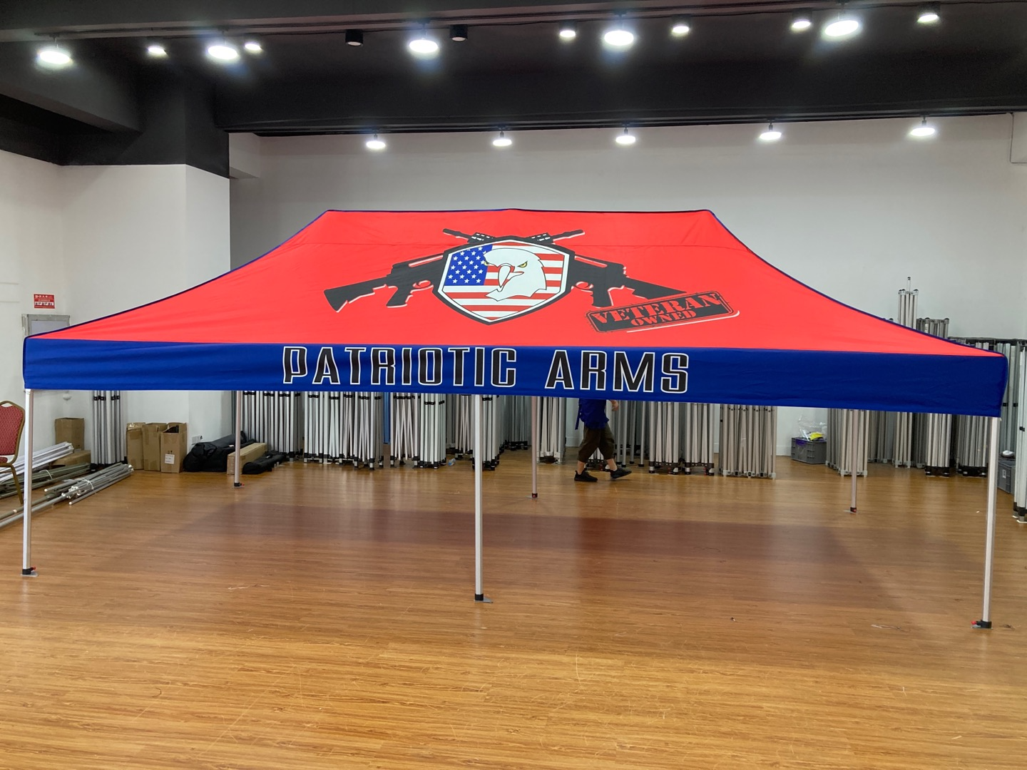 10ft x 15ft Aluminum Tent 10ft x 15ft Aluminum Tent